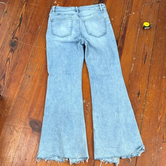 Risen Women's Light Blue Flared Split Hem Jeans Size 11/30 - Picture 6 of 6